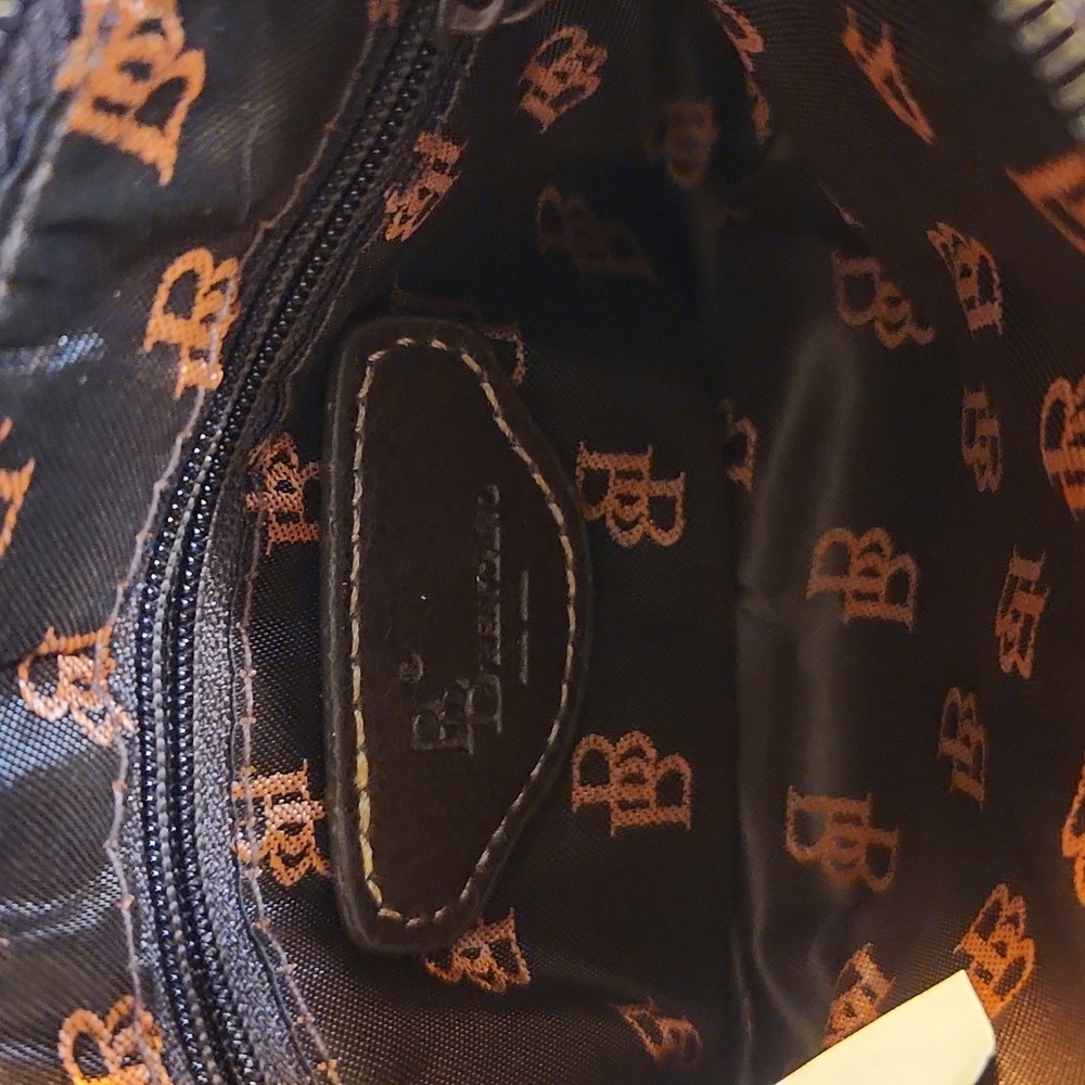 Brentano Wristlet - Picture 5 of 5